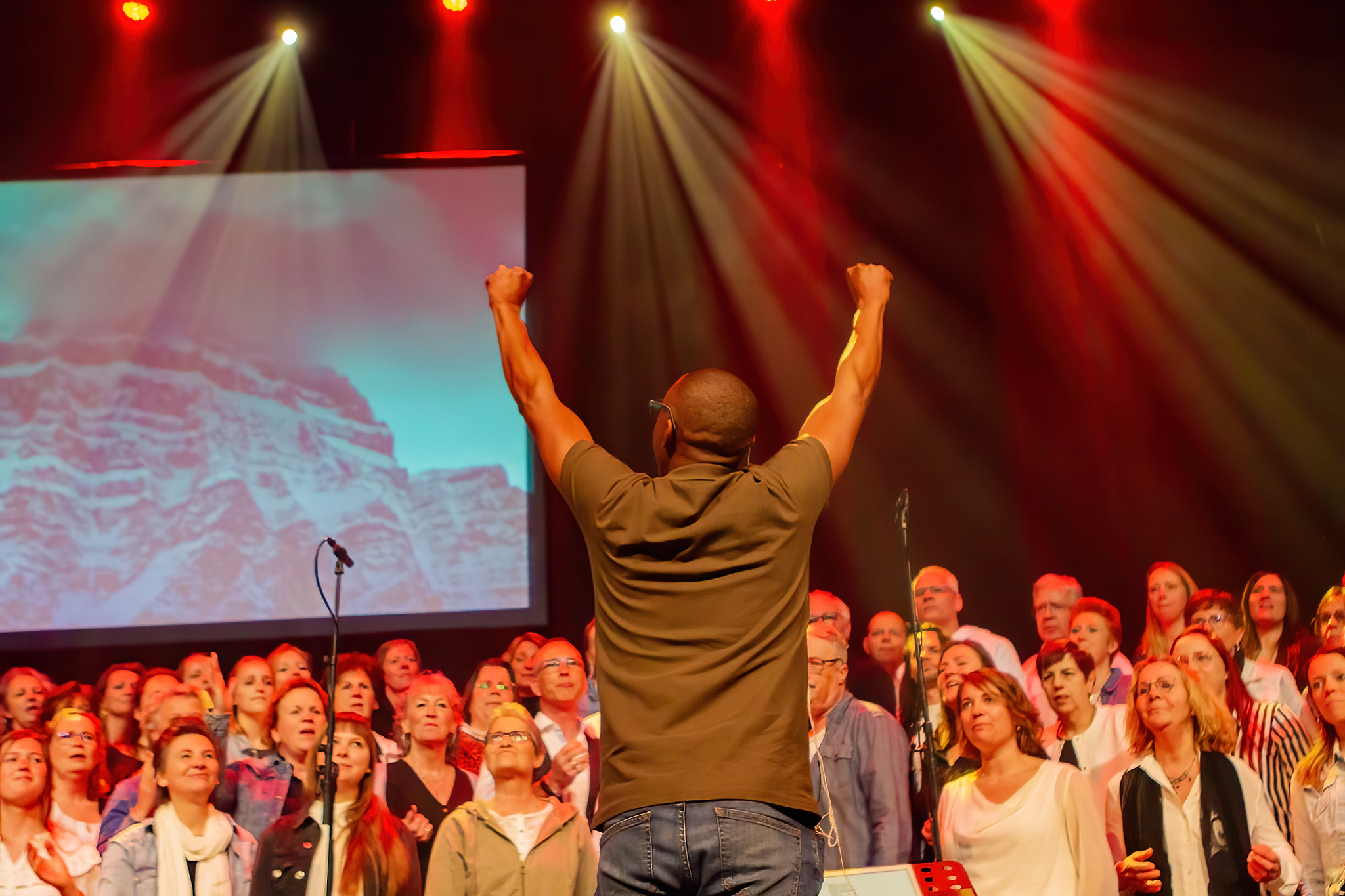 Dirigent New Vision vocals Choir Company