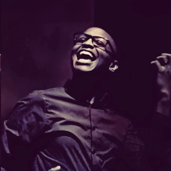 Chesron Ledes dirigent NewVision Vocals 
